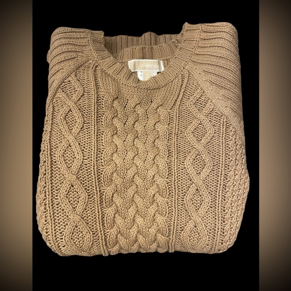 Beautiful Michael Kors Knit Sweater - Picture 3 of 5